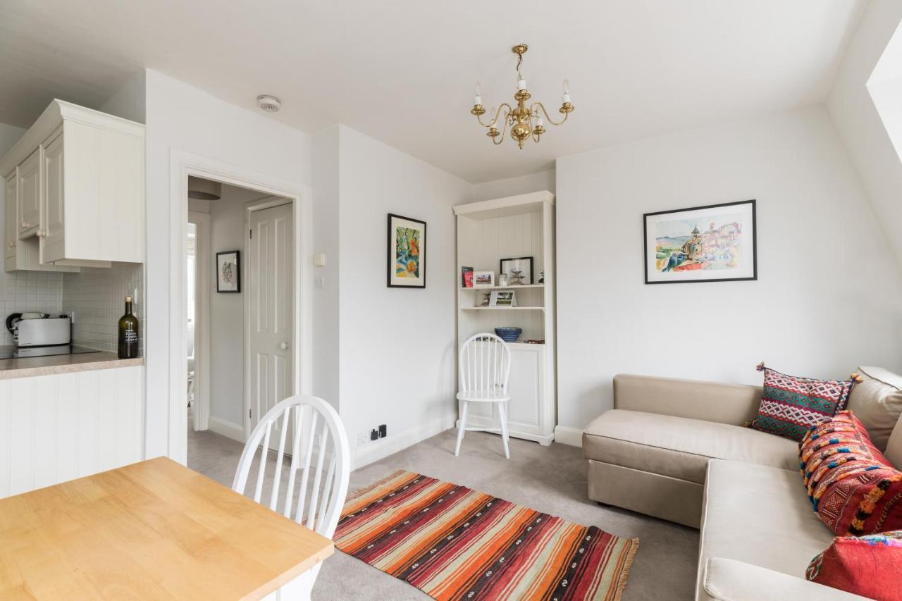 Charming Flat With Balcony In Pimlico Leilighet London Eksteriør bilde